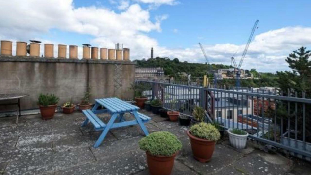 Appartamento The Jeffrey Street Retreat Edimburgo Esterno foto